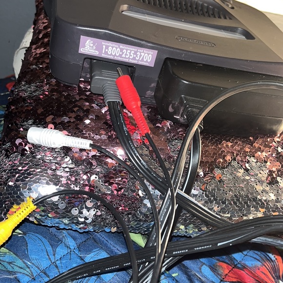 Nintendo 64 - Picture 4 of 6